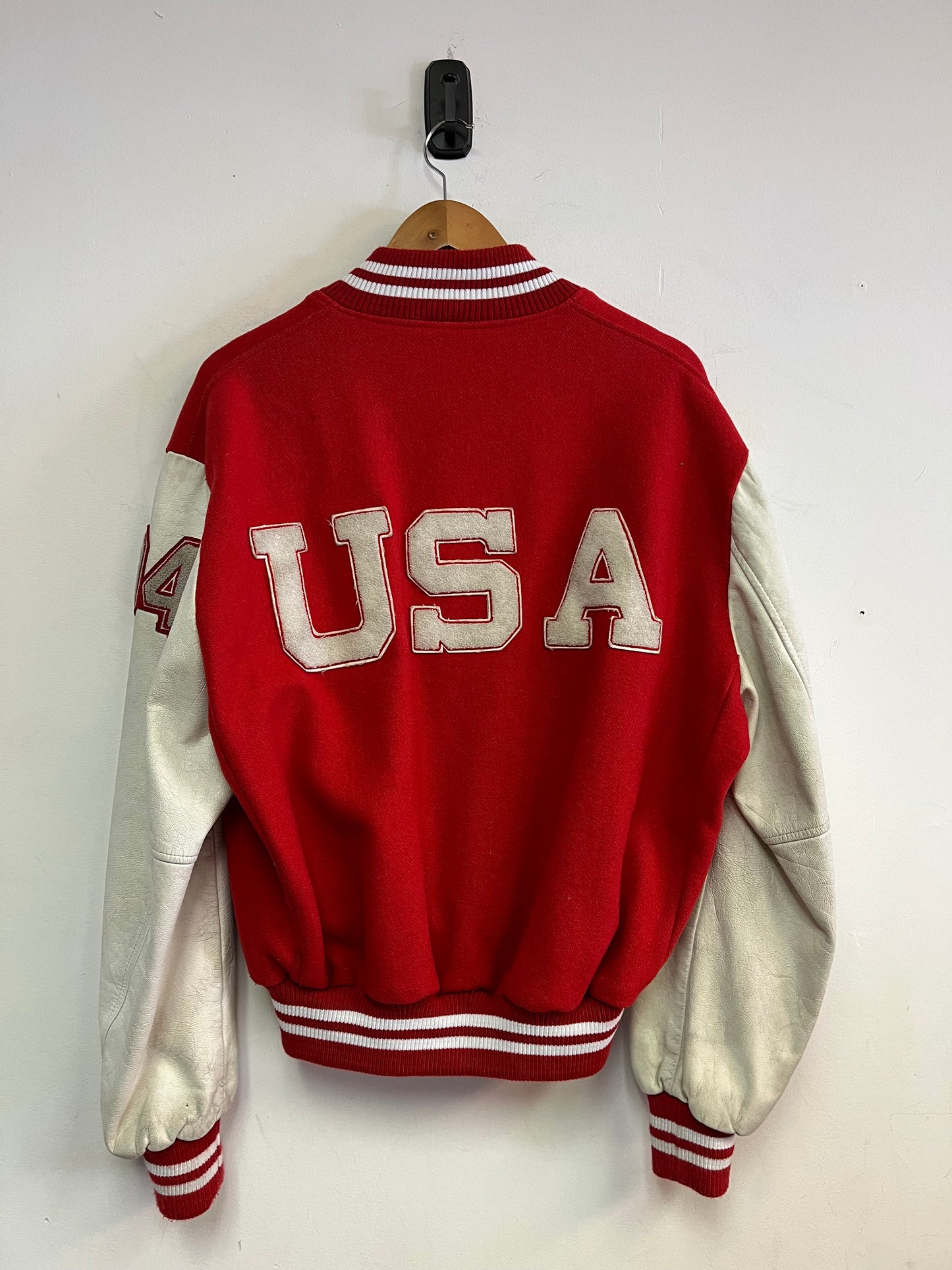 (M/L) 90’s Roots Leather Varsity Jacket