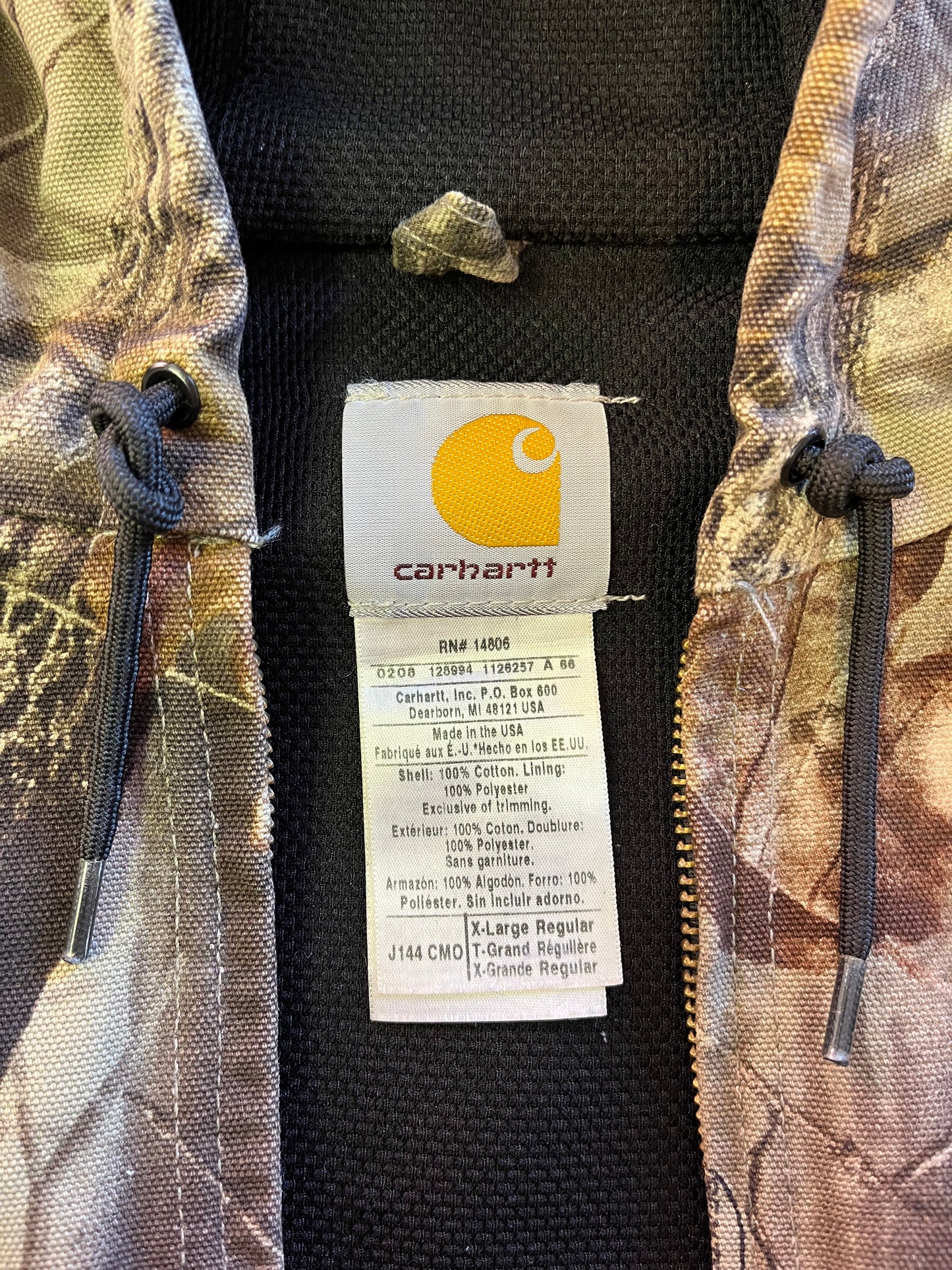 (XL) ‘08 Carhartt Camo Active Jacket