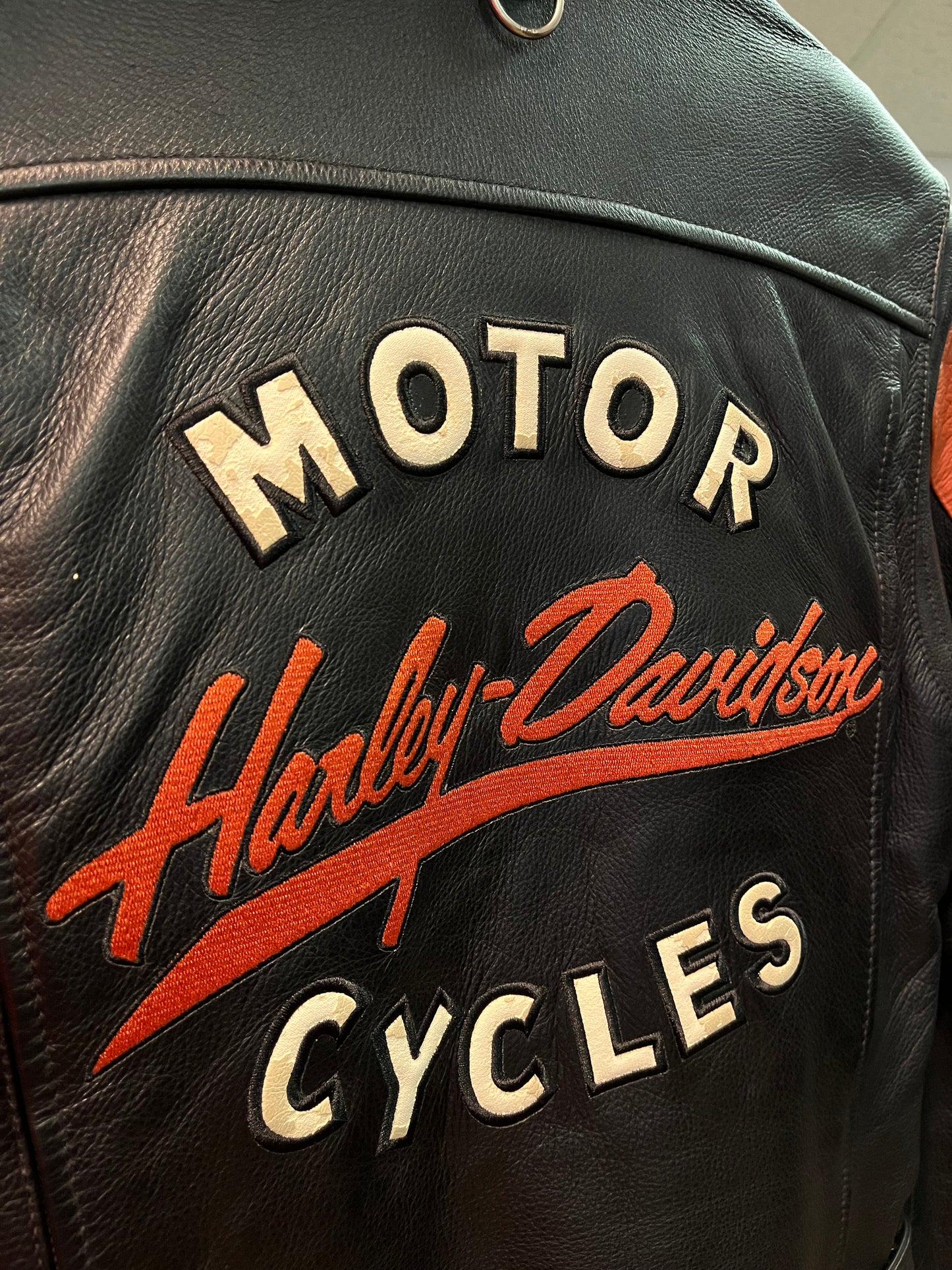 (M) Harley Leather Jacket