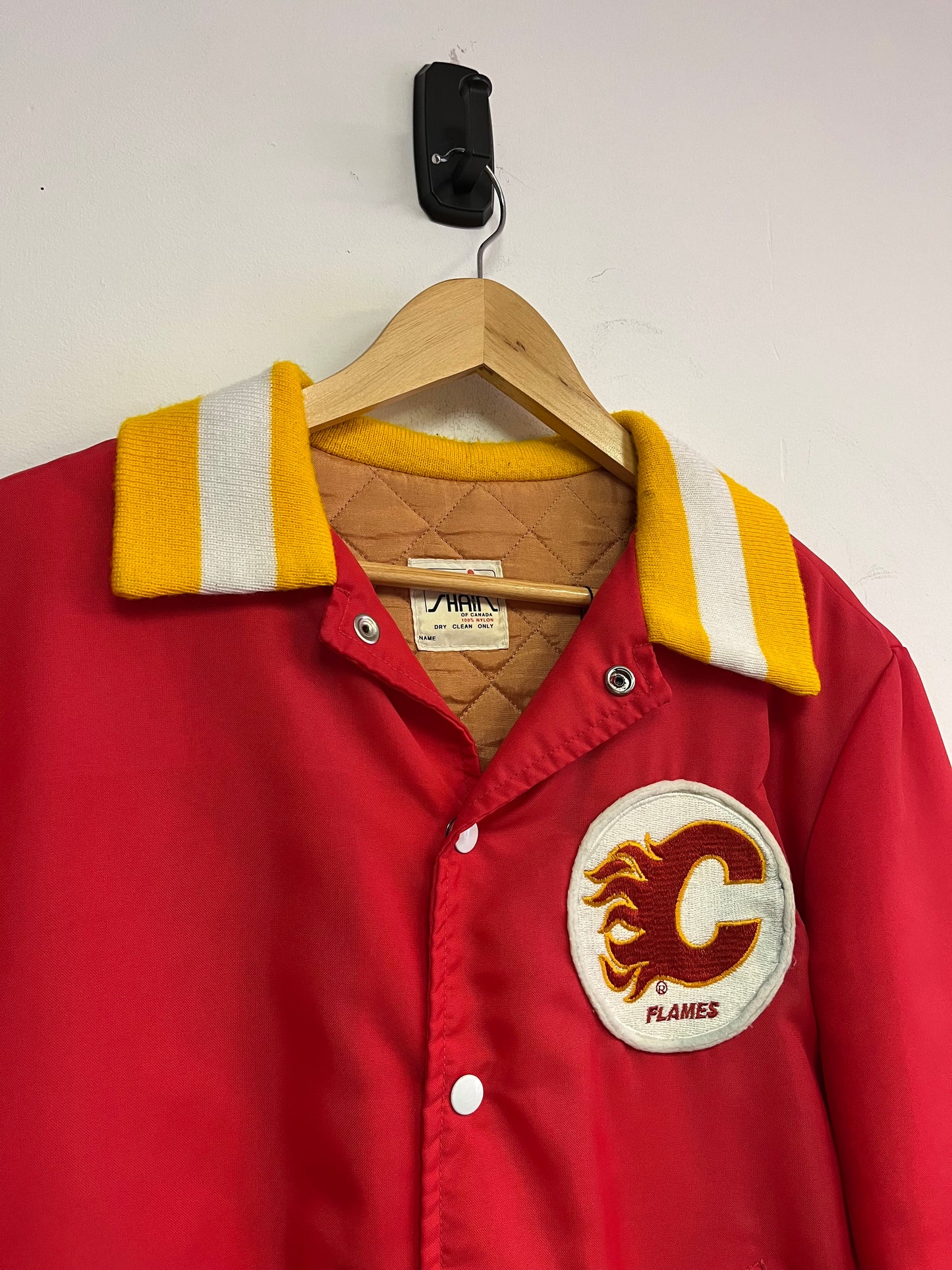 (M) 80’s Shain Calgary Flames Satin Jacket
