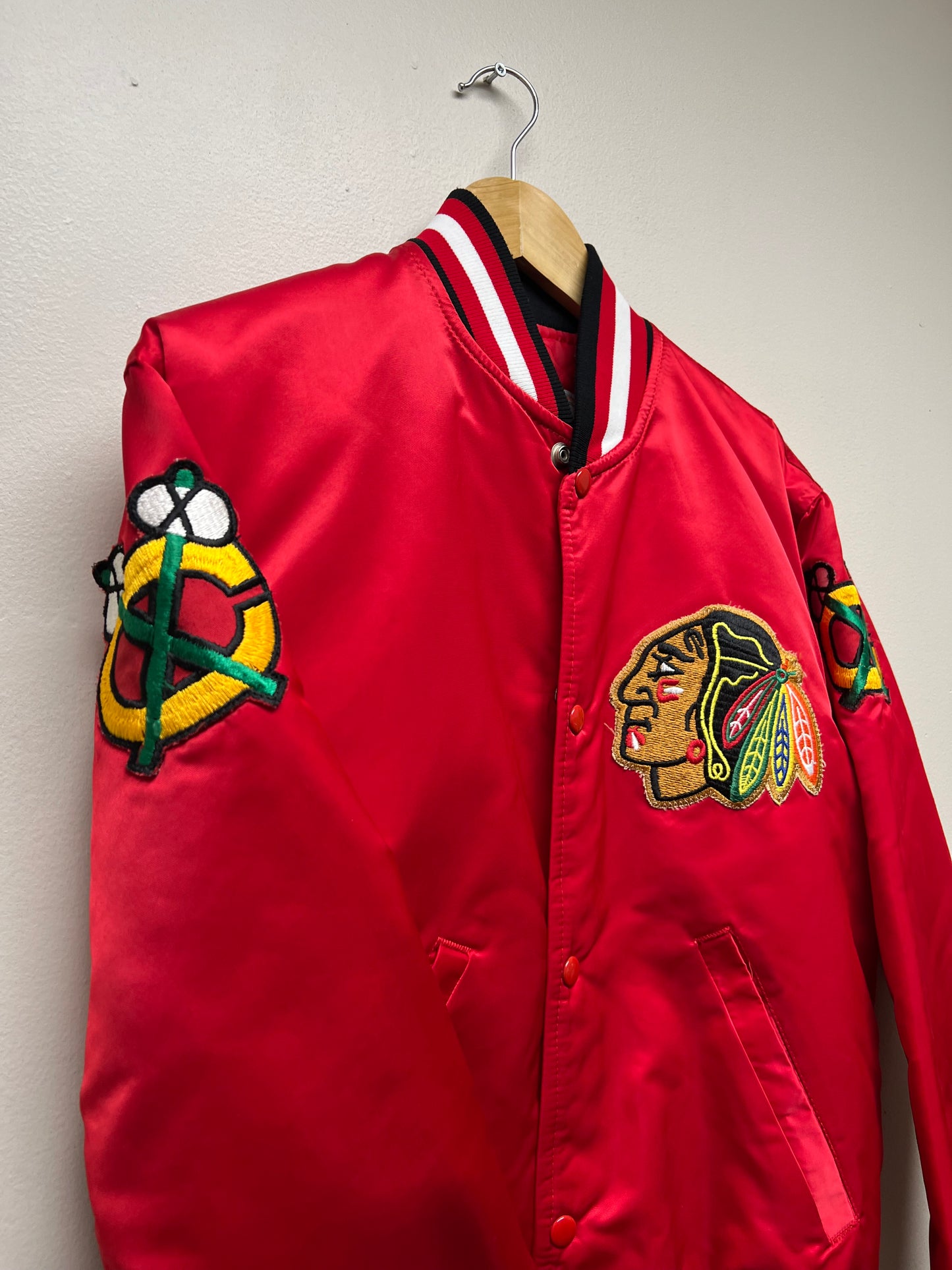 (M) 80’s Starter Chicago Blackhawks Satin Bomber