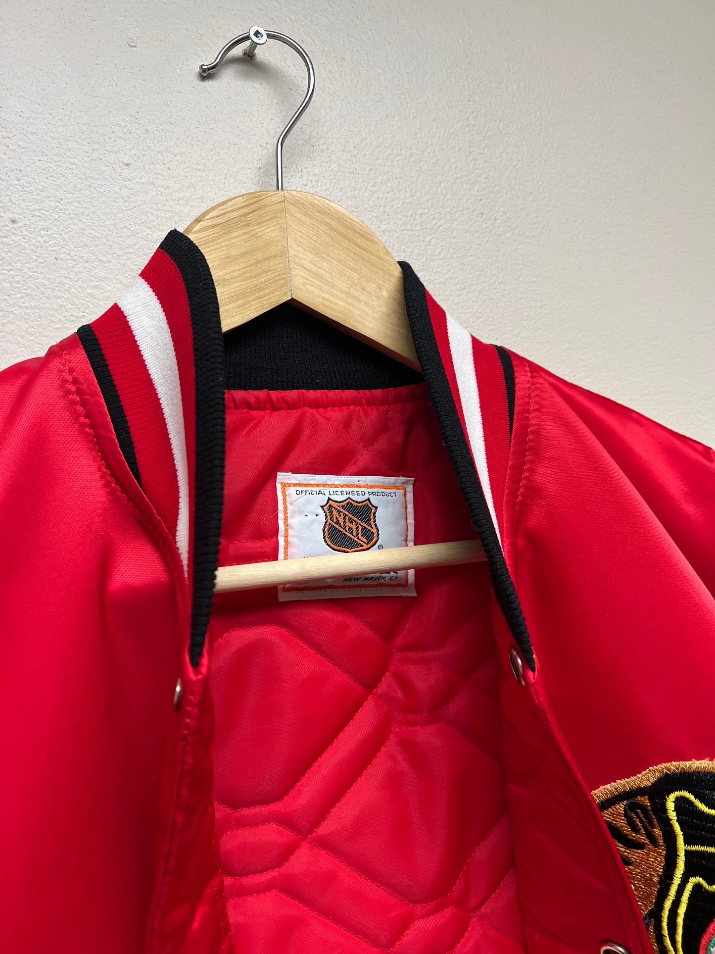 (M) 80’s Starter Chicago Blackhawks Satin Bomber
