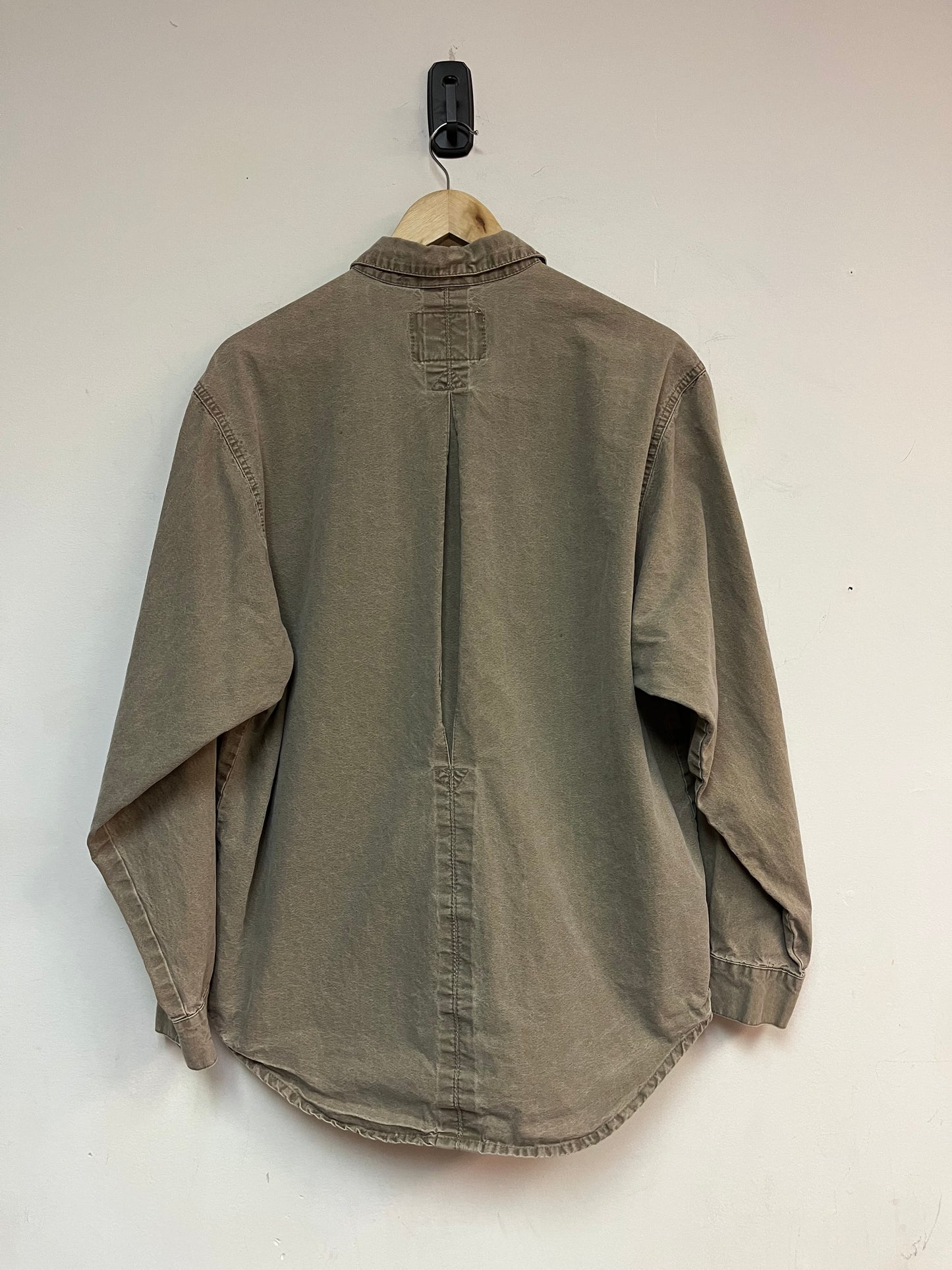 (L) Australian Outback Heavy Button Up