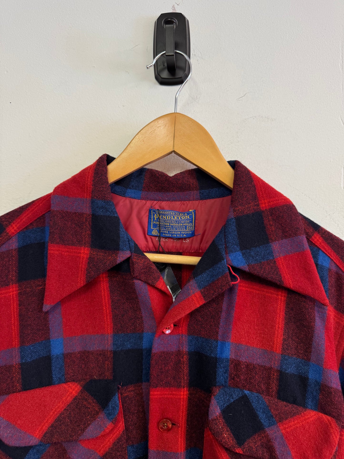 (M) 70’s Pendleton Wool Button Up