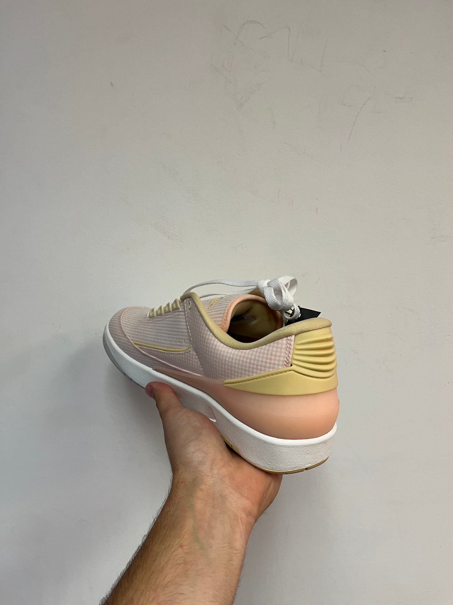 Jordan 2 Low