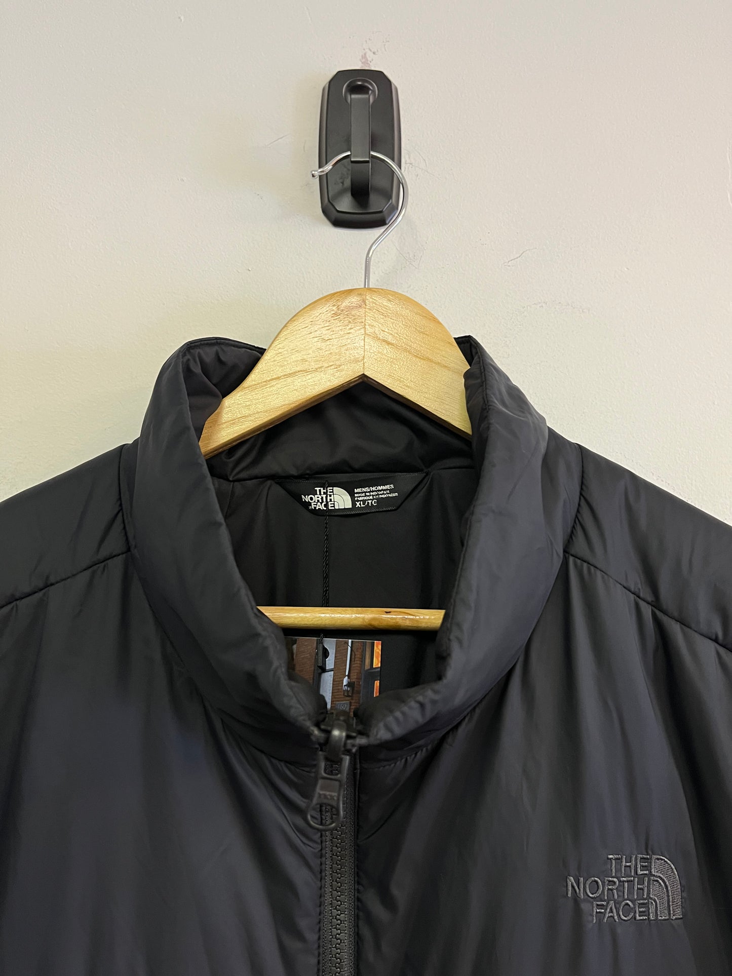 (XL) North Face Light Puffer Jacket