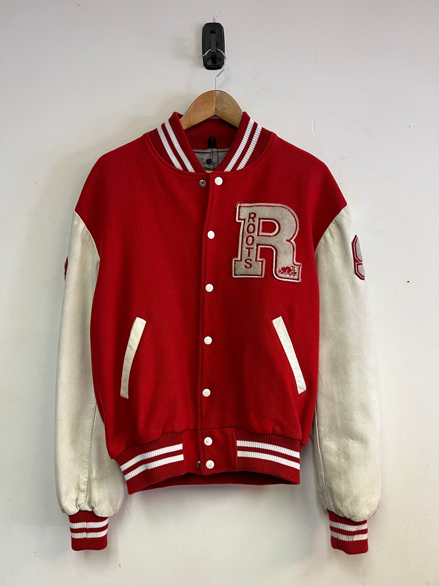 (M/L) 90’s Roots Leather Varsity Jacket
