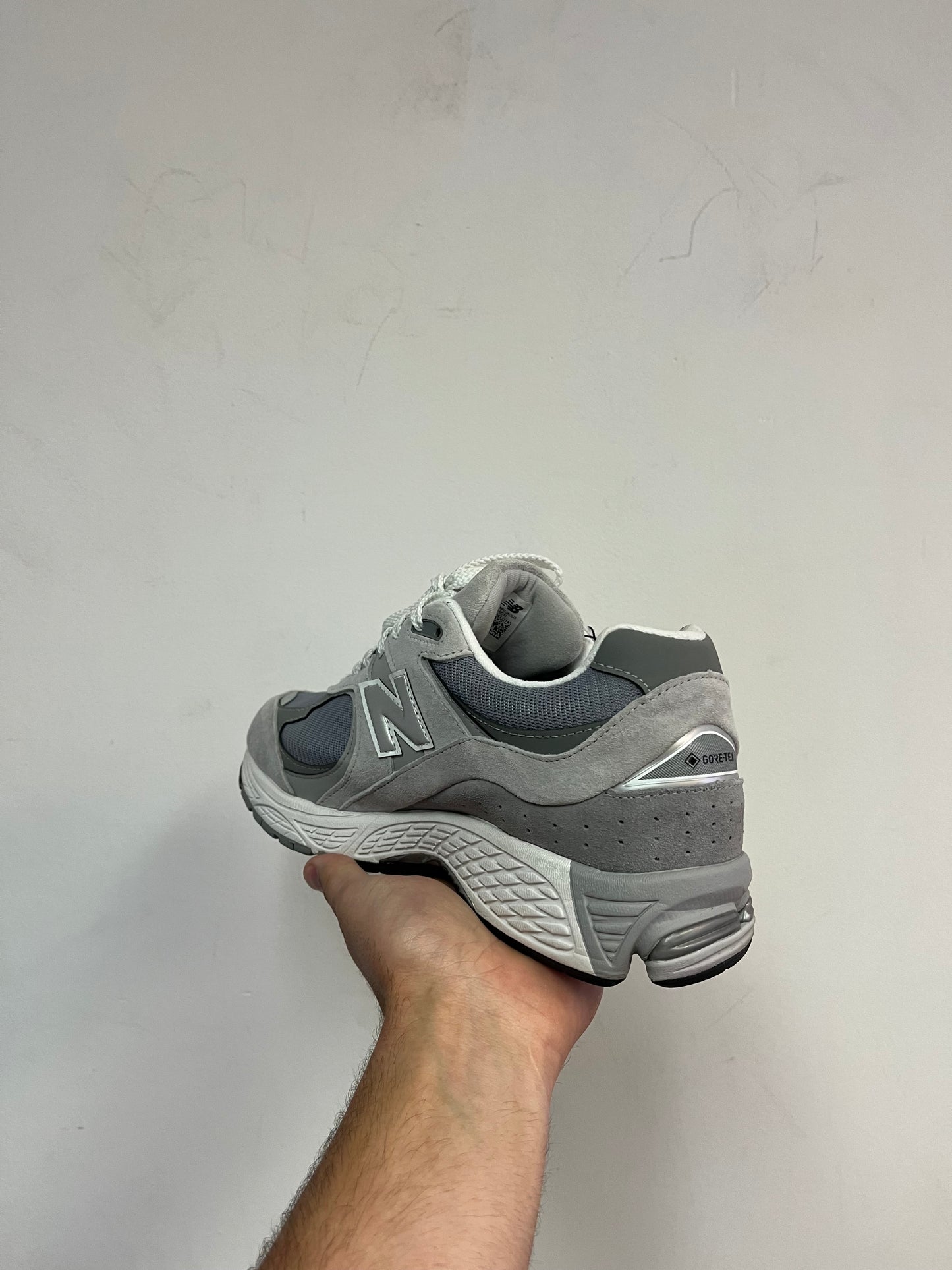 New Balance Gore-Tex 2002R