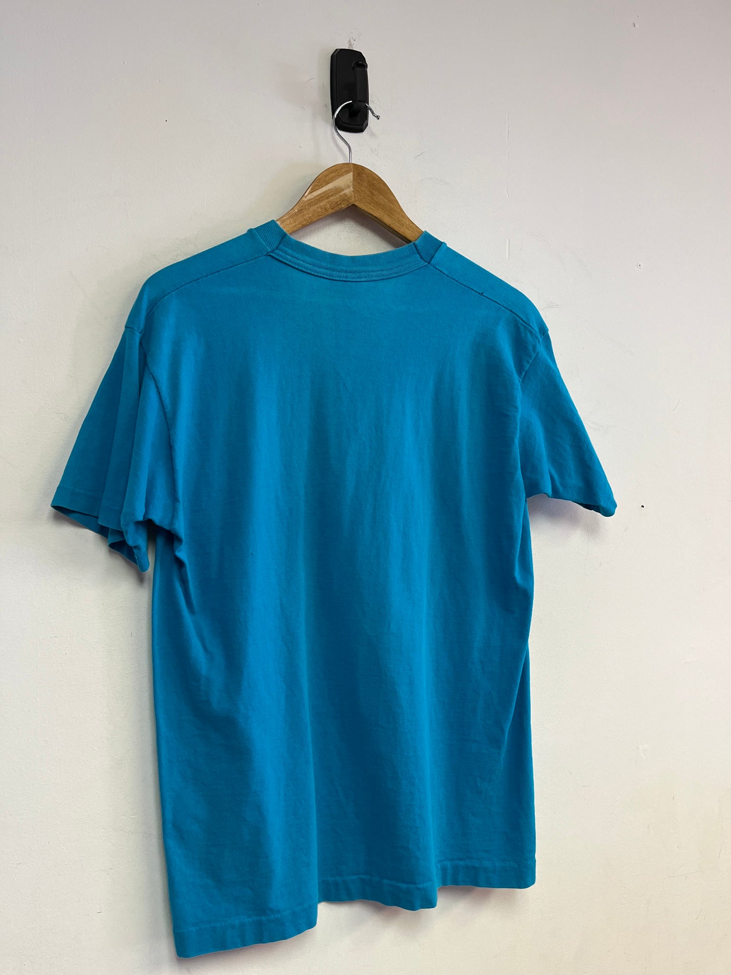 (M) 90’s Charlotte Hornets Tee