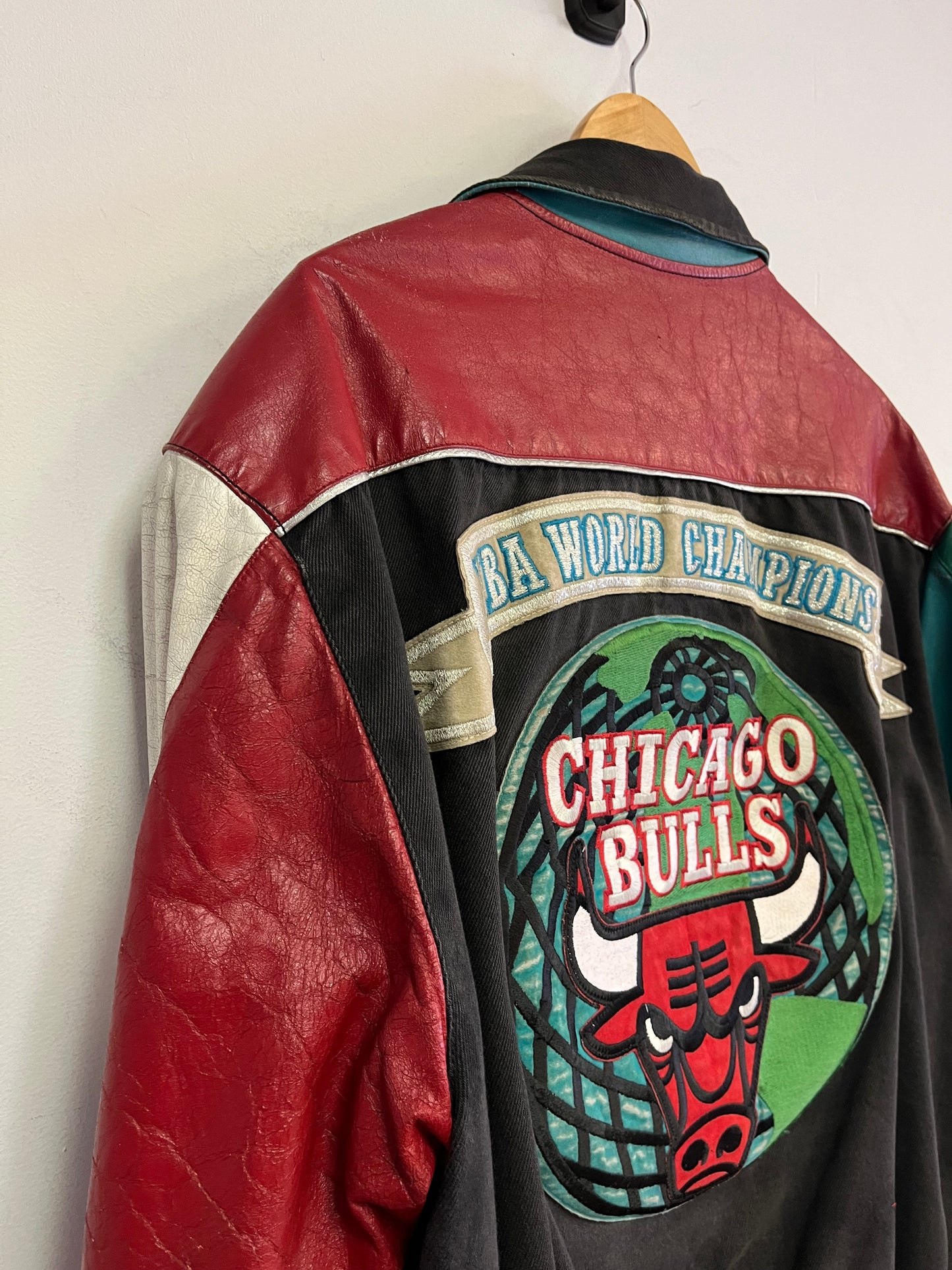 (XL) 90’s Jeff Hamilton Chicago Bulls Championship Jacket