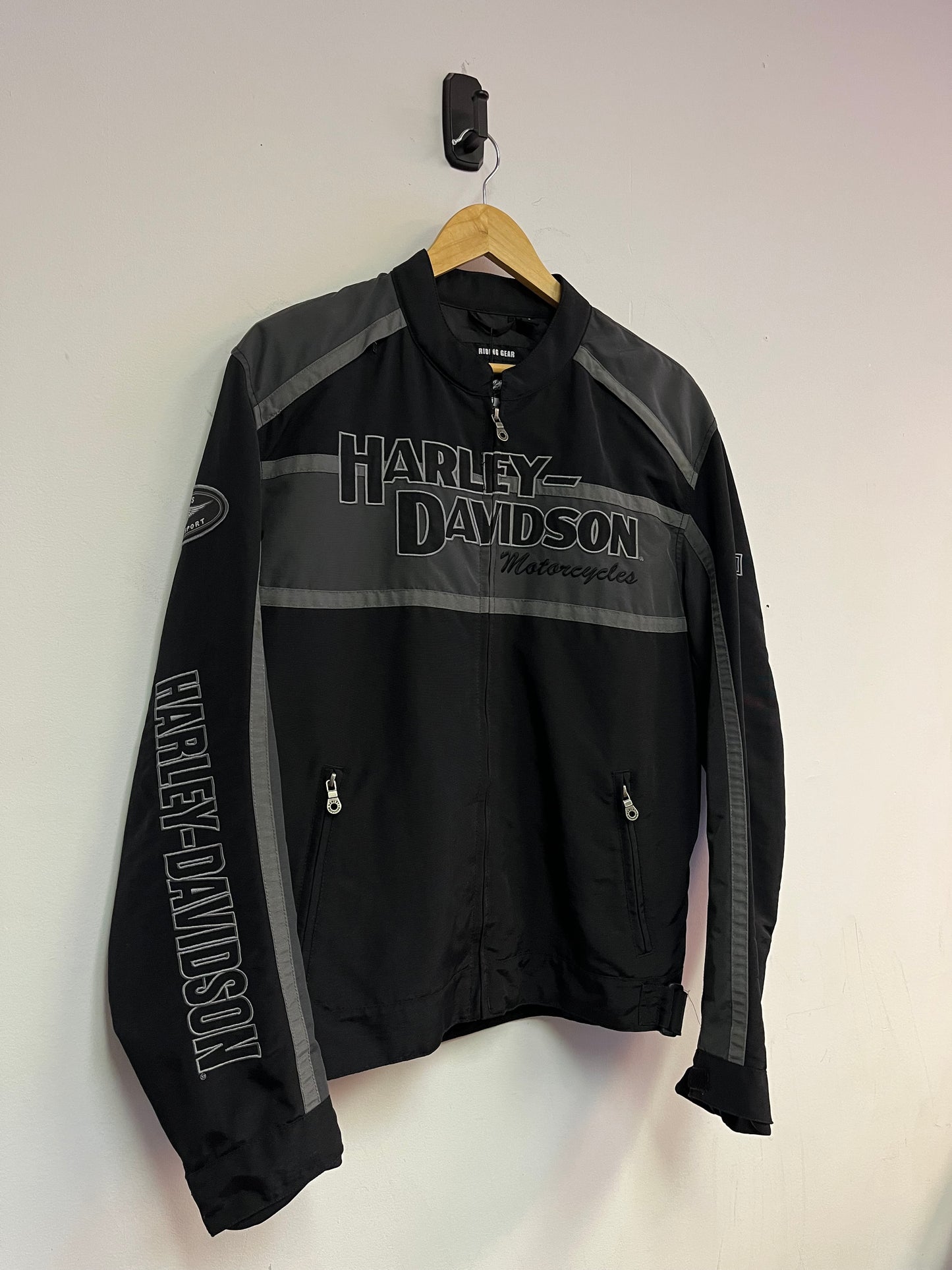 (L) Harley Davidson Jacket