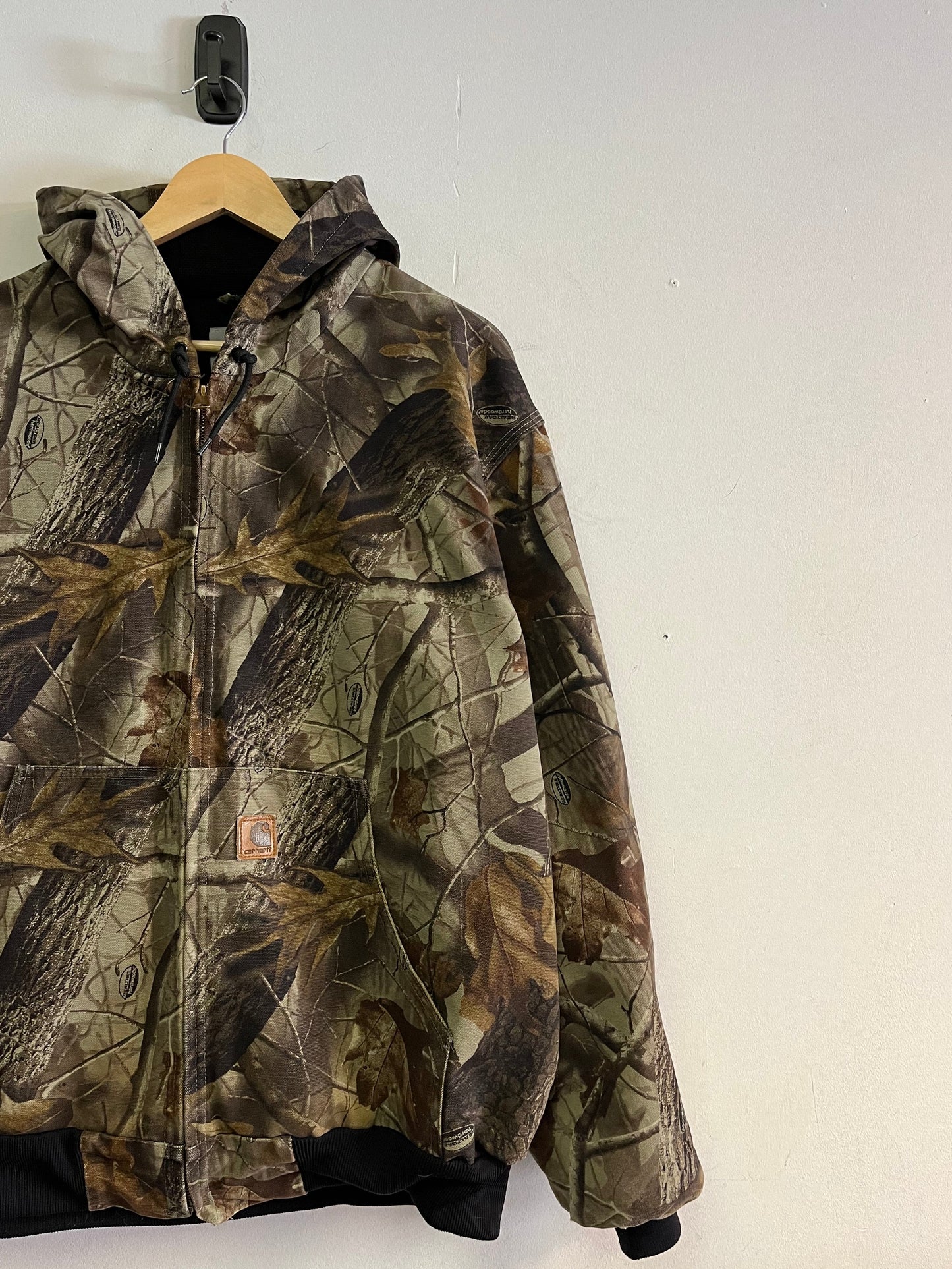 (XL) ‘08 Carhartt Camo Active Jacket
