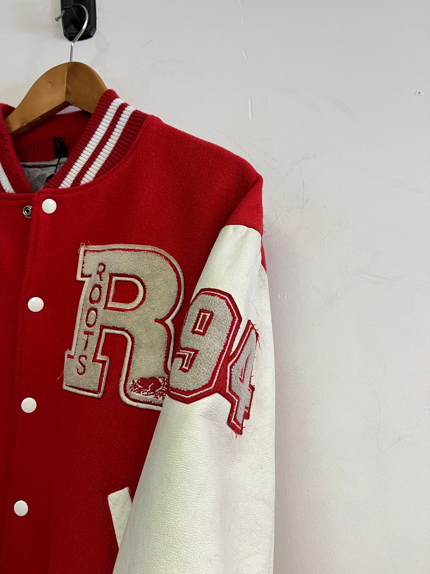 (M/L) 90’s Roots Leather Varsity Jacket
