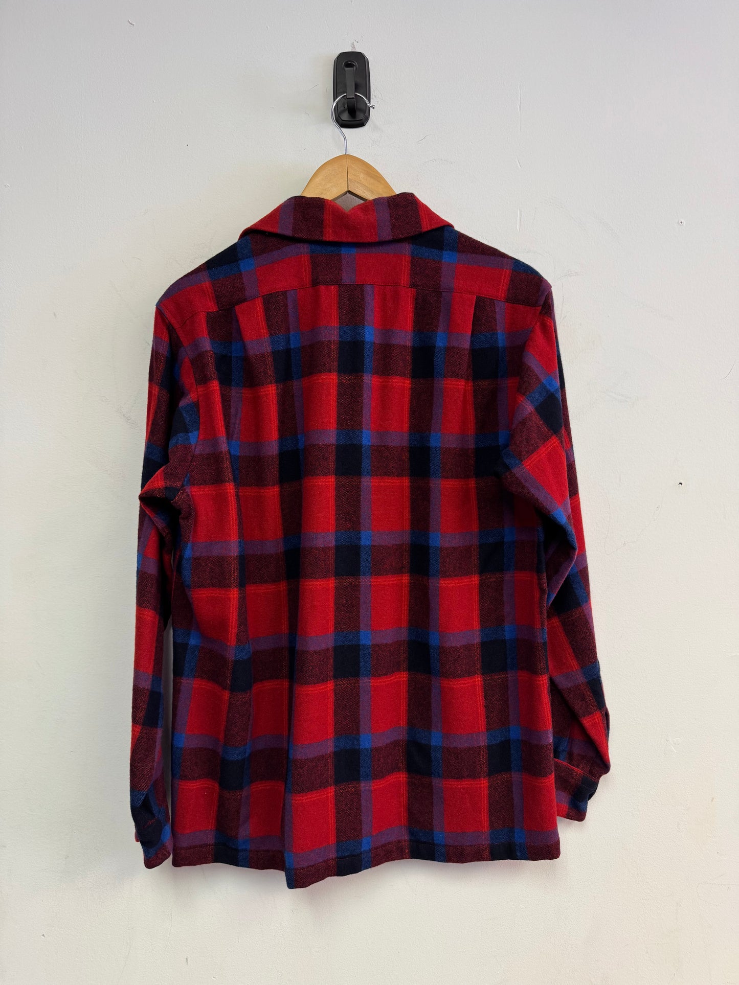 (M) 70’s Pendleton Wool Button Up