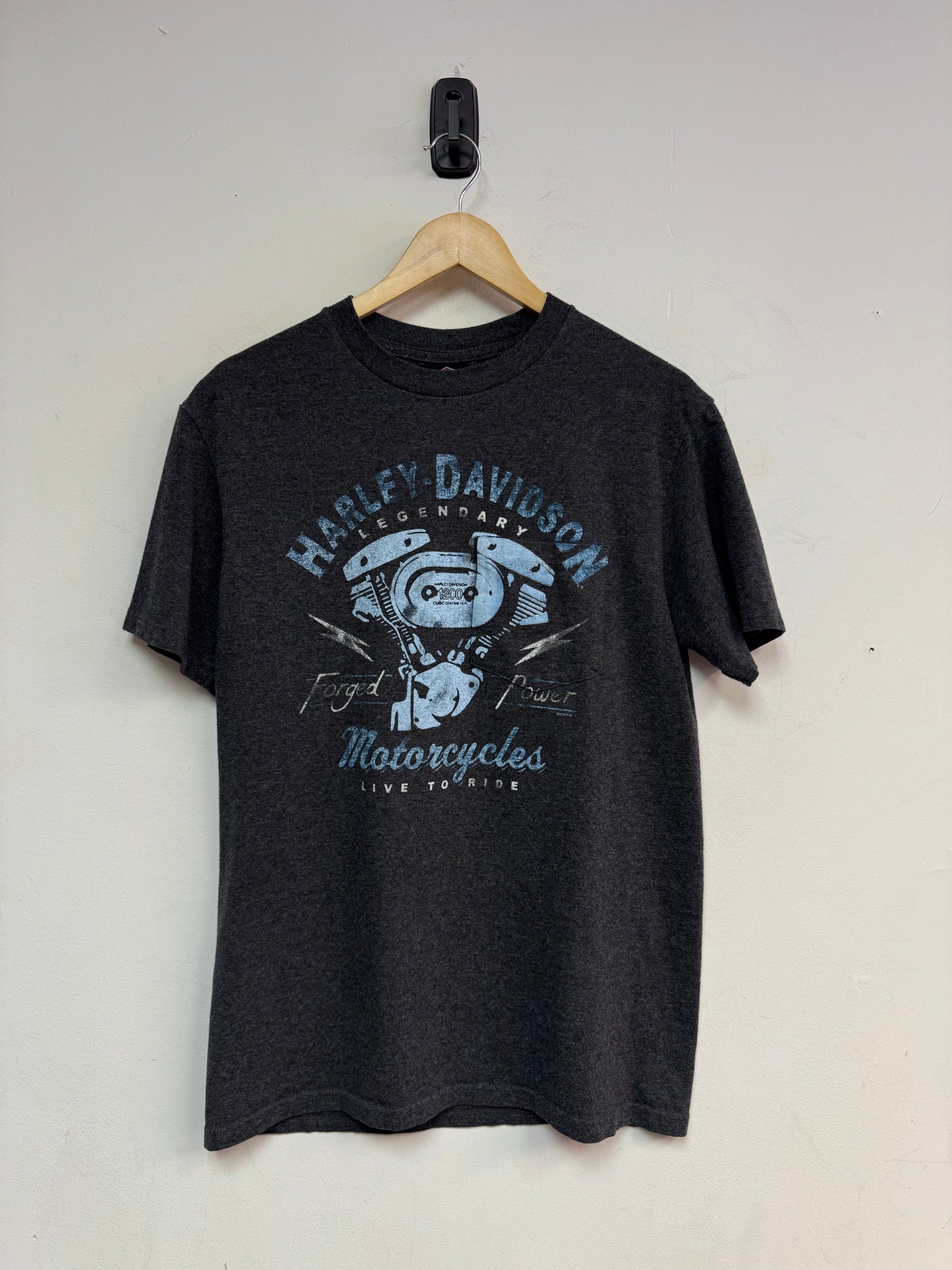 (M) Harley Saint John Tee