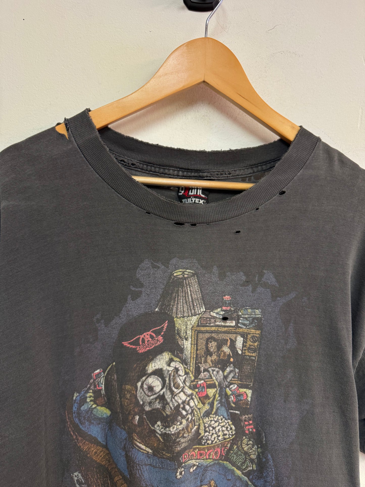 (XL) 1993 Aerosmith ‘Get A Grip’ Tour Tee